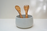 The stoneware salad set