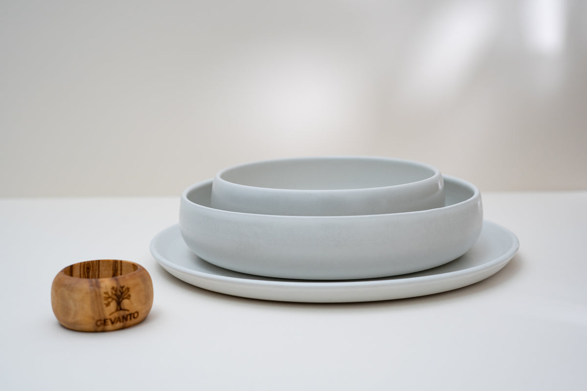 Essential Dine Set